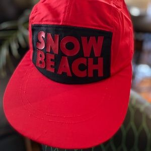 New hat, no tags but never worn